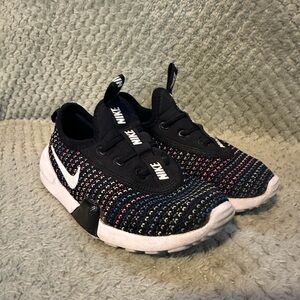 Girls Nike Slip On Sneakers